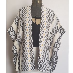 Woven Geometric Short Kimono